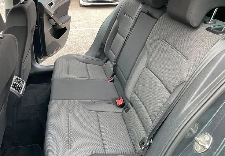 Zunanja slika - Volkswagen Golf - Variant 1.2 TSI BMT Comfortline - 10