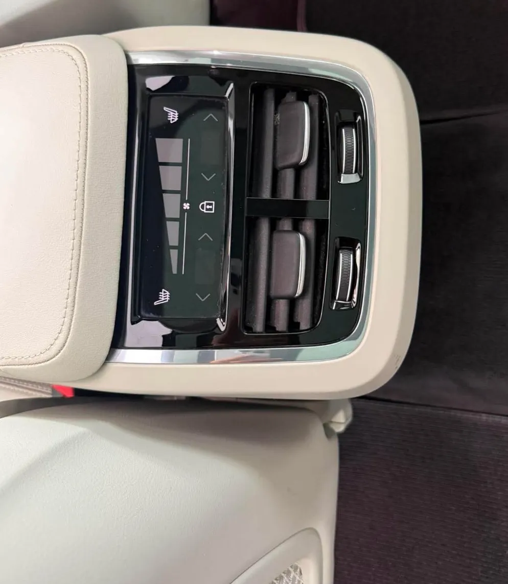Zunanja slika - Volvo V90 Cross Country - 2.0 DIZEL 145 KW.PANORAMA.KAMERA.LED.ACC.USNJE. - 6