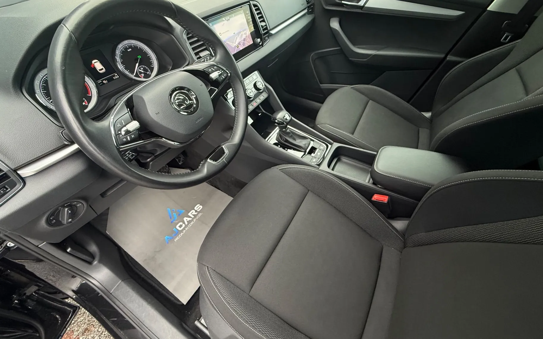 Zunanja slika - Škoda Karoq - Ambition 2.0 TDI DSG-Acc-Laneassist-Kamera-Led - 8