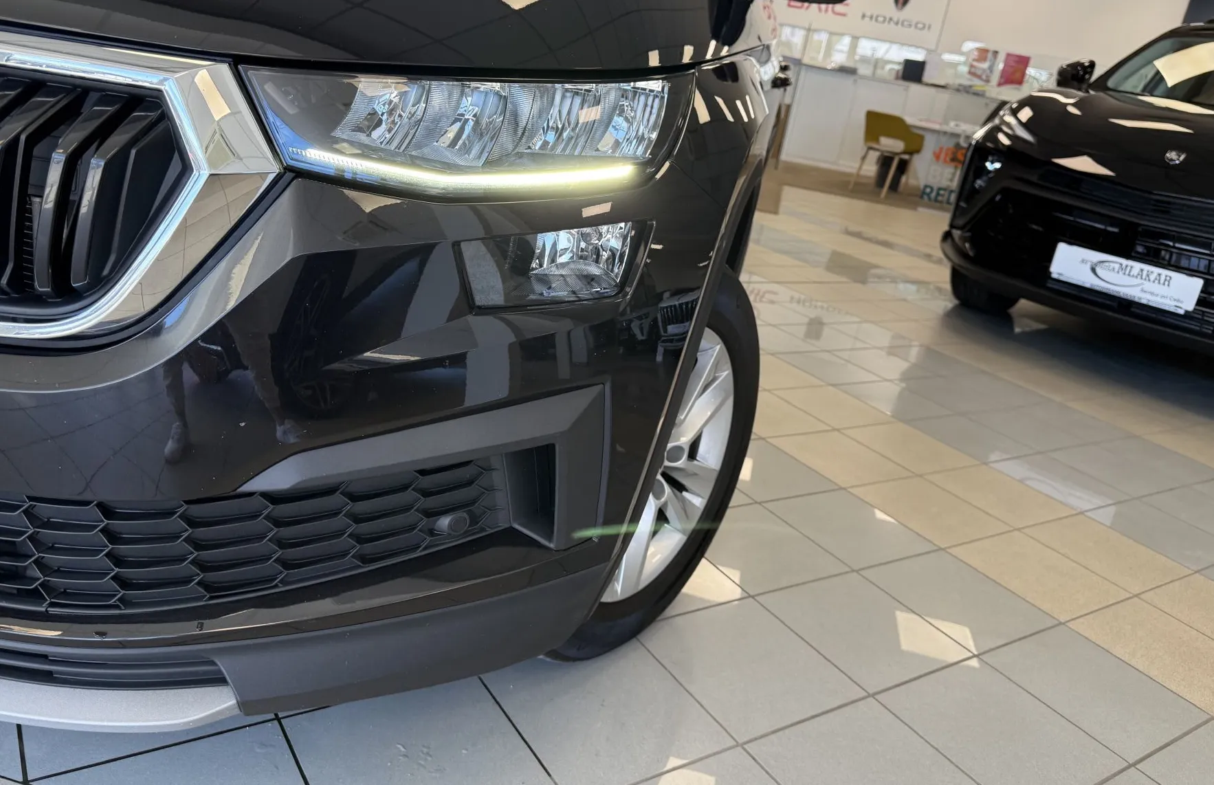 Zunanja slika - Škoda Kodiaq - 1.5 TSI ACT Style DSG-FULL LED-NAVI-KAMERA- - 4