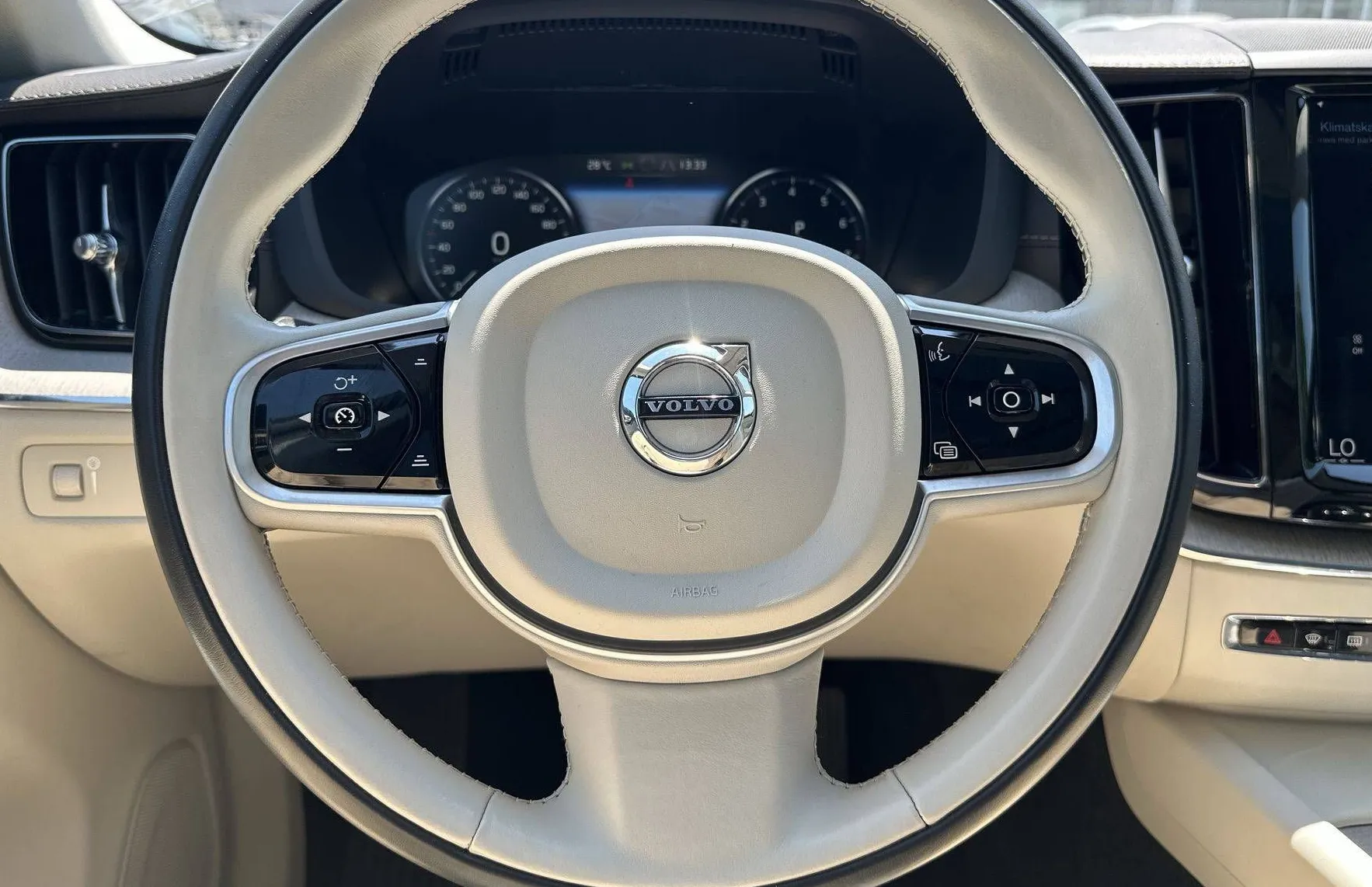Zunanja slika - Volvo XC60 - T6 AWD Inscription Avt. - 14