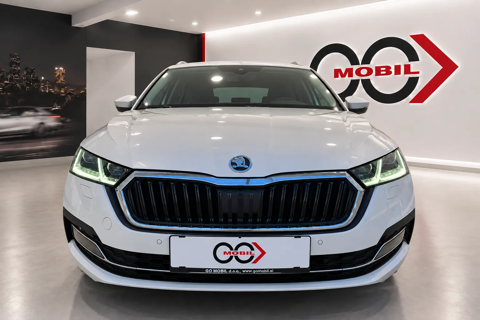 Zunanja slika - Škoda Octavia - Combi 2.0 TDI Style DSG - Matrix.DCC.HUD.Canton .. - 2
