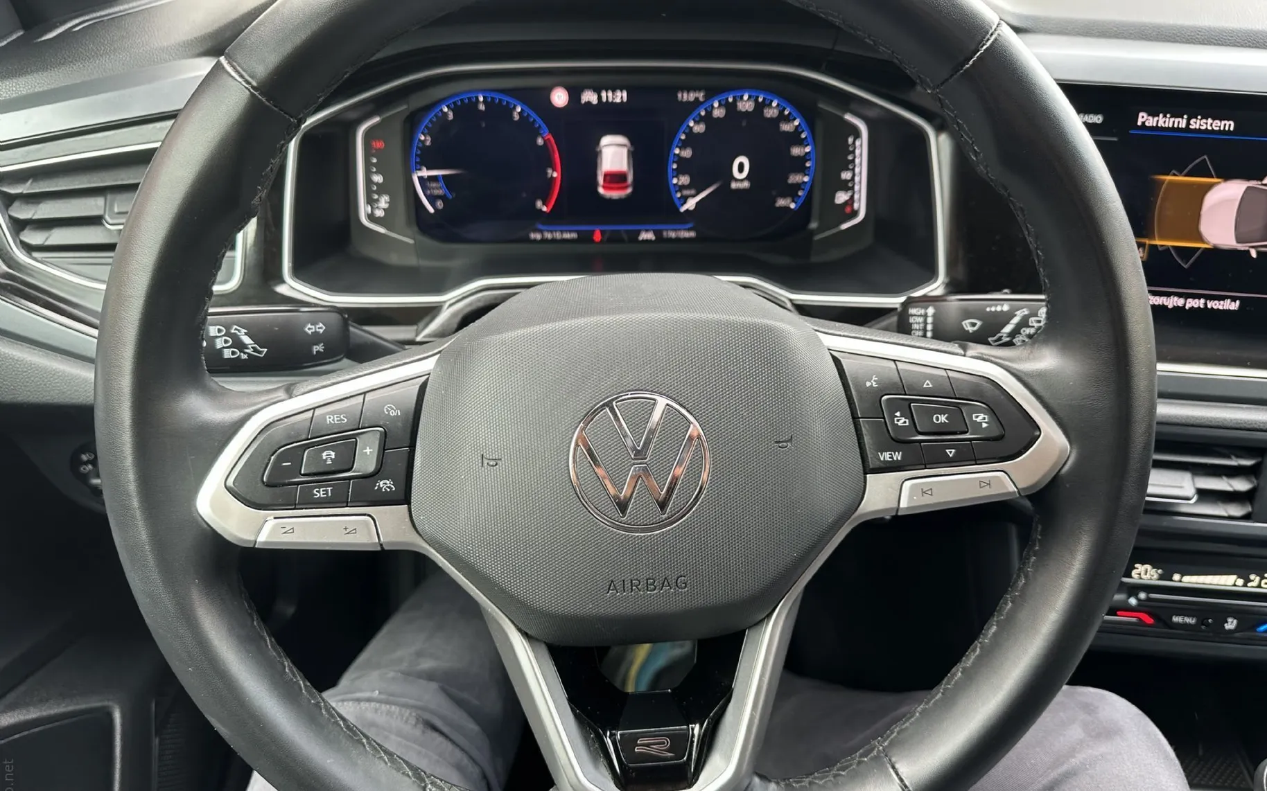 Zunanja slika - Volkswagen Taigo - 1.0 TSI R-Line 85.PANORAMA.LED.2025.SAMO 17.000 KM - 7