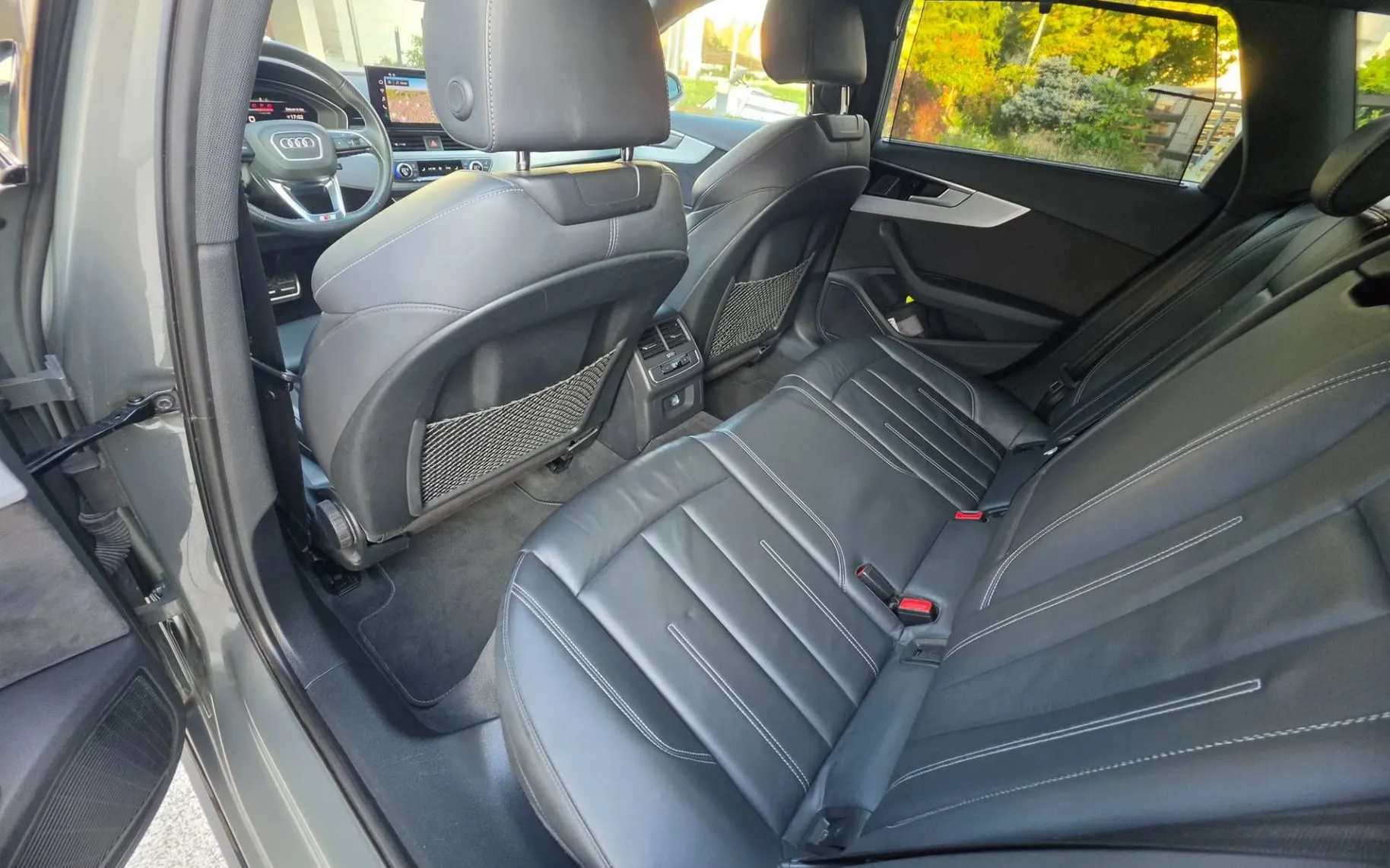 Notranja slika - Audi A4 Avant - 35 TFSI S-LINE |VIRTUAL|B O|MATRIX|RADAR|KLJUKA| - 10