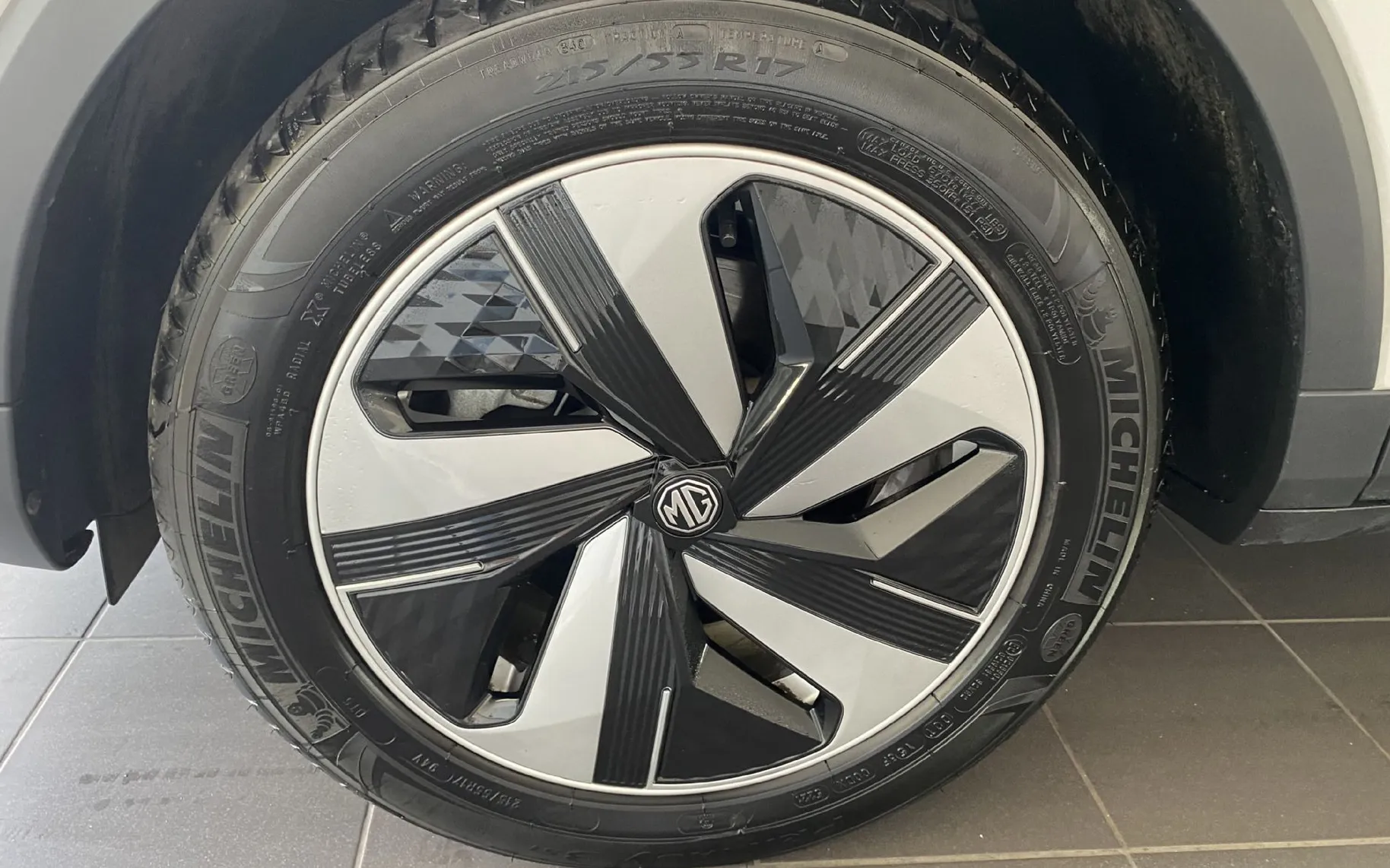 Notranja slika - MG ZS EV - d Luxury 5d 130kW.NEMŠKI.LED.NAVI.KAMERA. - 7