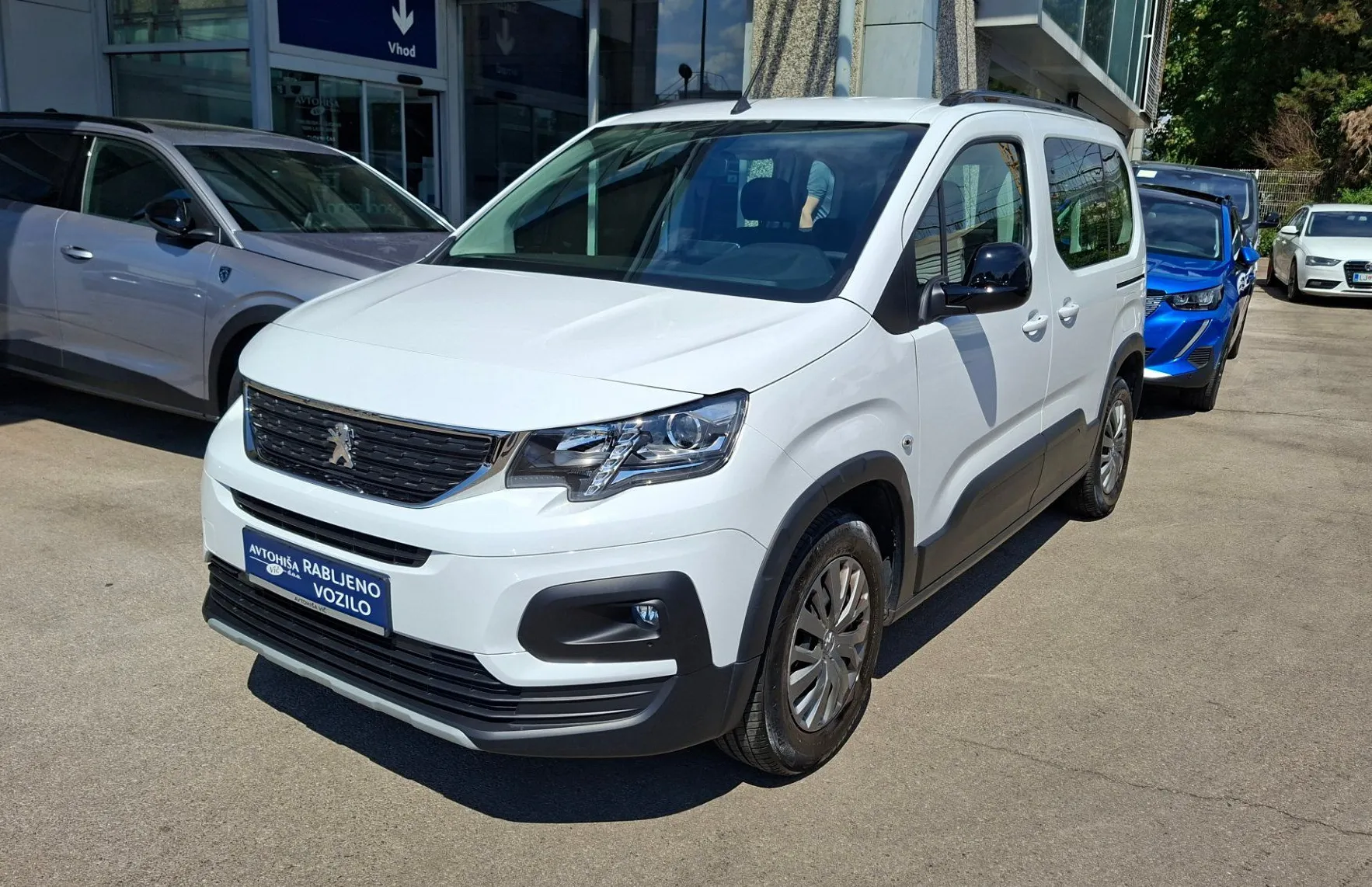 Zunanja slika - Peugeot Rifter - L1 ALLURE 1.2 PURETECH 110 STT €6.4 - 1