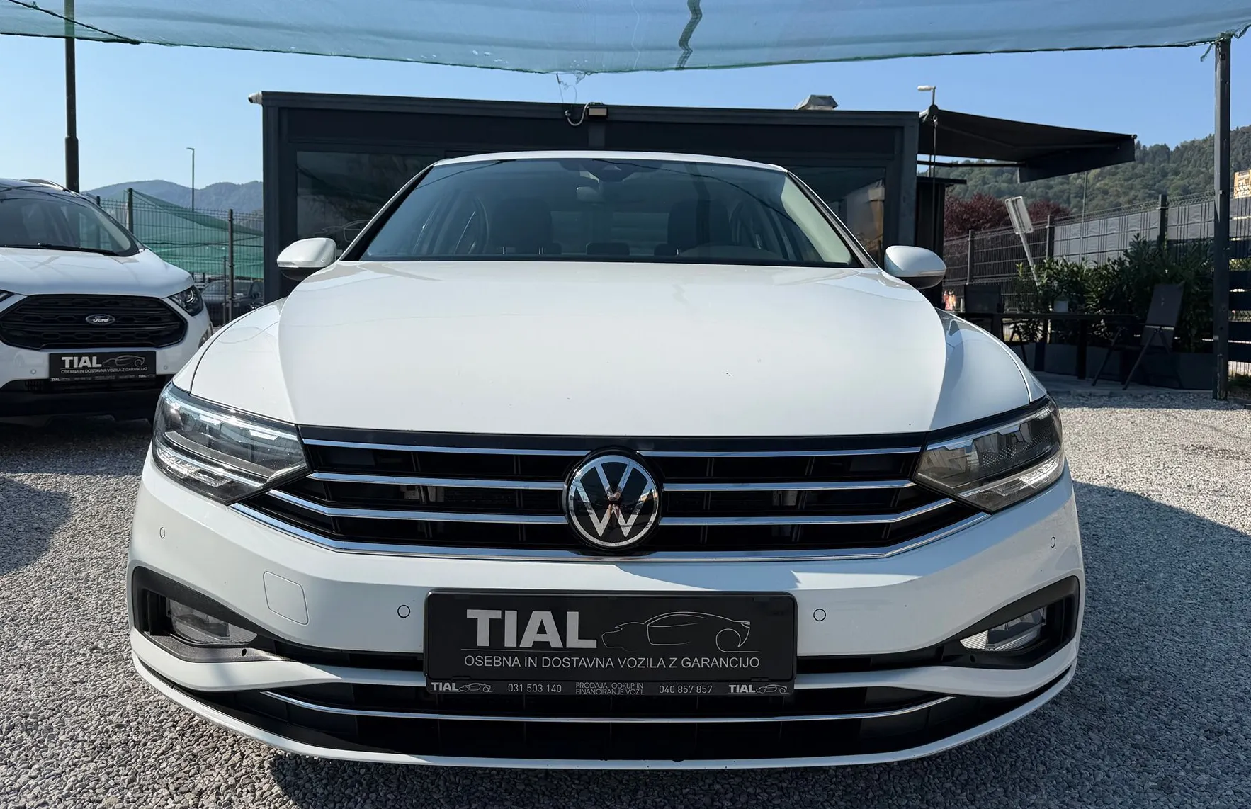 Zunanja slika - Volkswagen Passat - 2.0 TDI DSG-KAMERA-NAVI-ACC-LINE ASS-LED-SLO - 2