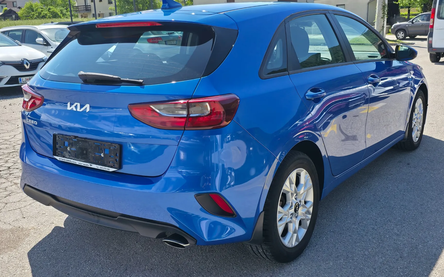 Zunanja slika - KIA Ceed - 1,0 T-GDI GT-Line ISG - 3
