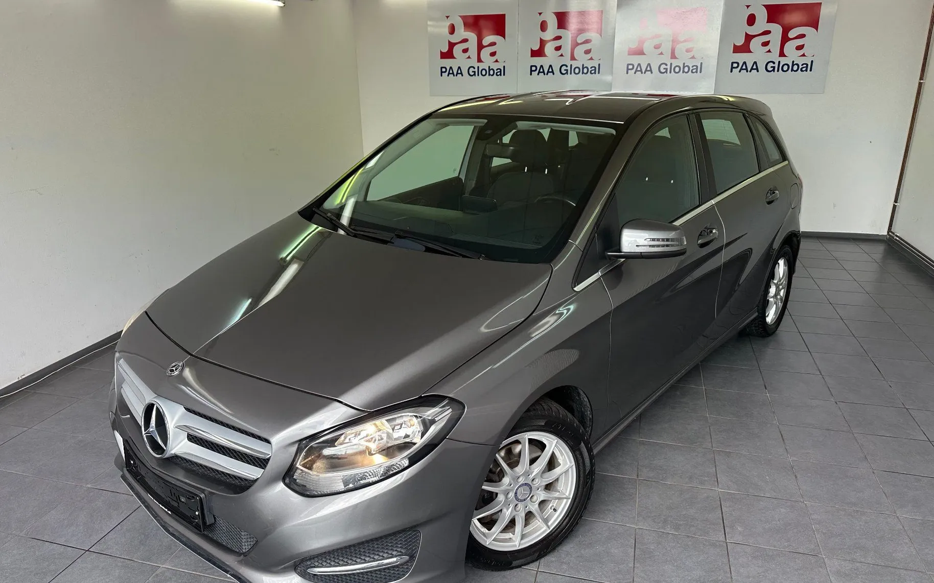 Zunanja slika - Mercedes-Benz B-Razred - B 200 BENCIN 1.6 SLOVENSKI.SAMO 104.000 KM - 1