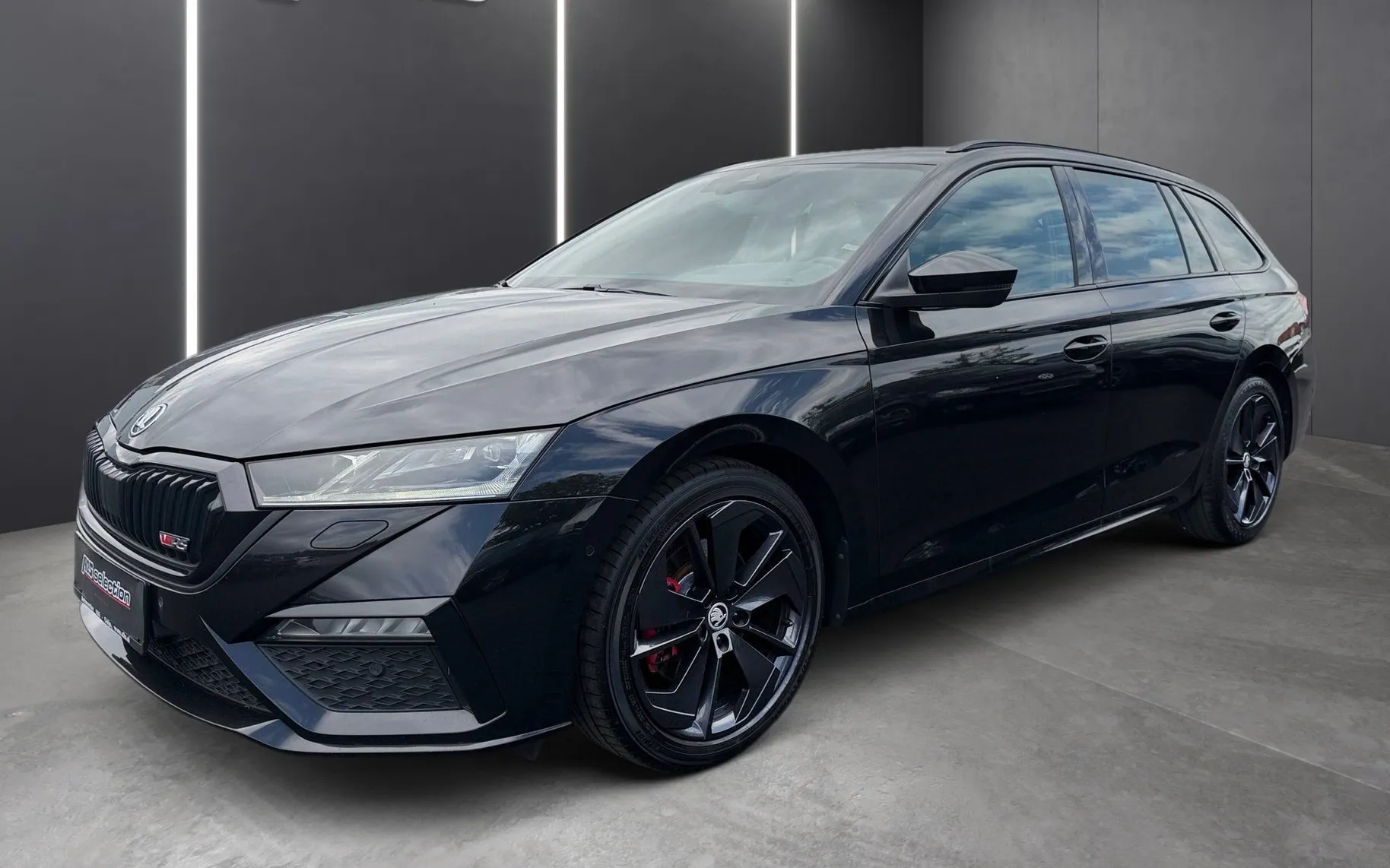 Zunanja slika - Škoda Octavia - Combi 2.0 TDI RS DSG-Matrix-HeadUp-Vl.kljuka... - 1