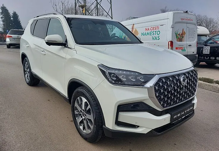 Zunanja slika - KG Mobility Rexton - 2.2 XDI DYNAMIC+  18 . 4x4 A T - 3