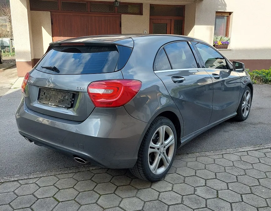 Zunanja slika - Mercedes-Benz A-Razred - A 200 CDI 4MATIC Urban Avt. - 2
