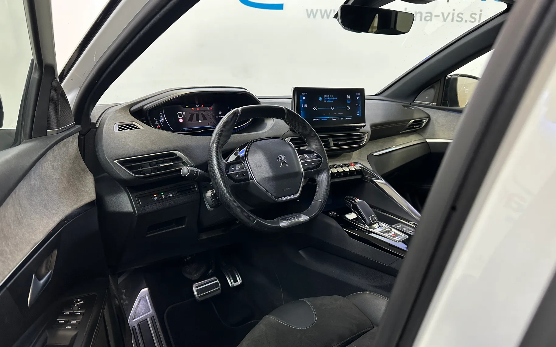 Zunanja slika - Peugeot 3008 - 1.5BlueHDi aut.GT Pan.|Night vision|+5 LET JAMSTVA - 17
