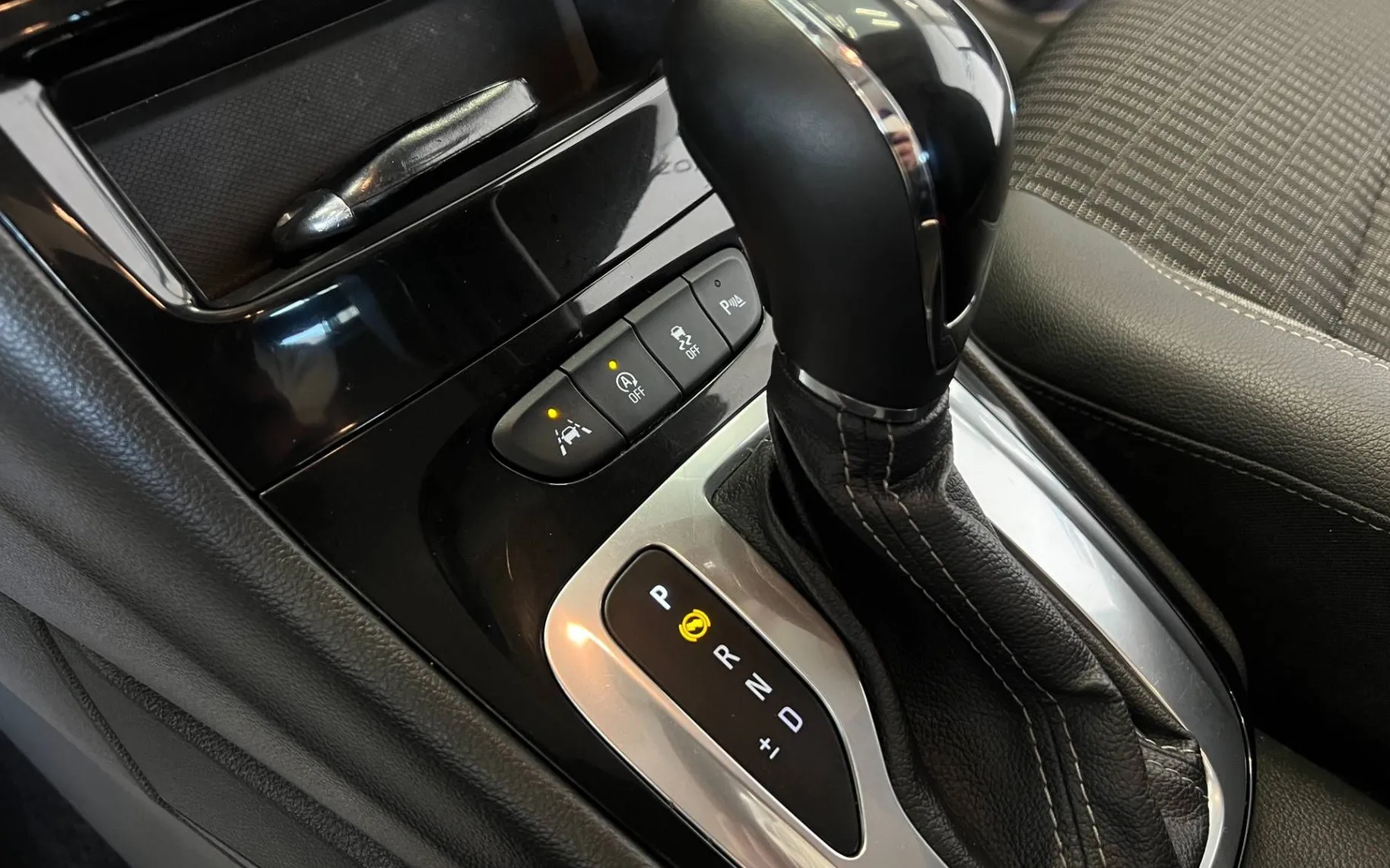 Zunanja slika - Opel Astra - 1.5D-122KM-AUT-FULL-LED-KAM-KEYLESS-LINE-ASS-PDC - 17