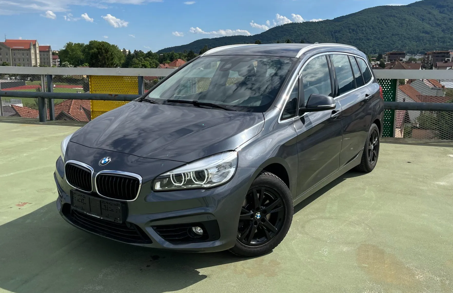 Zunanja slika - BMW Serija 2 - Gran Tourer: 218i Gran Tourer Sport Line LED.NAVI.2X PDC - 1