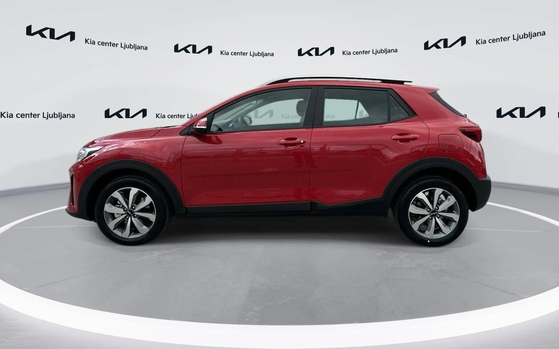 Notranja slika - KIA Stonic - 1.0 T-GDi LX Urban+ DCT - 8