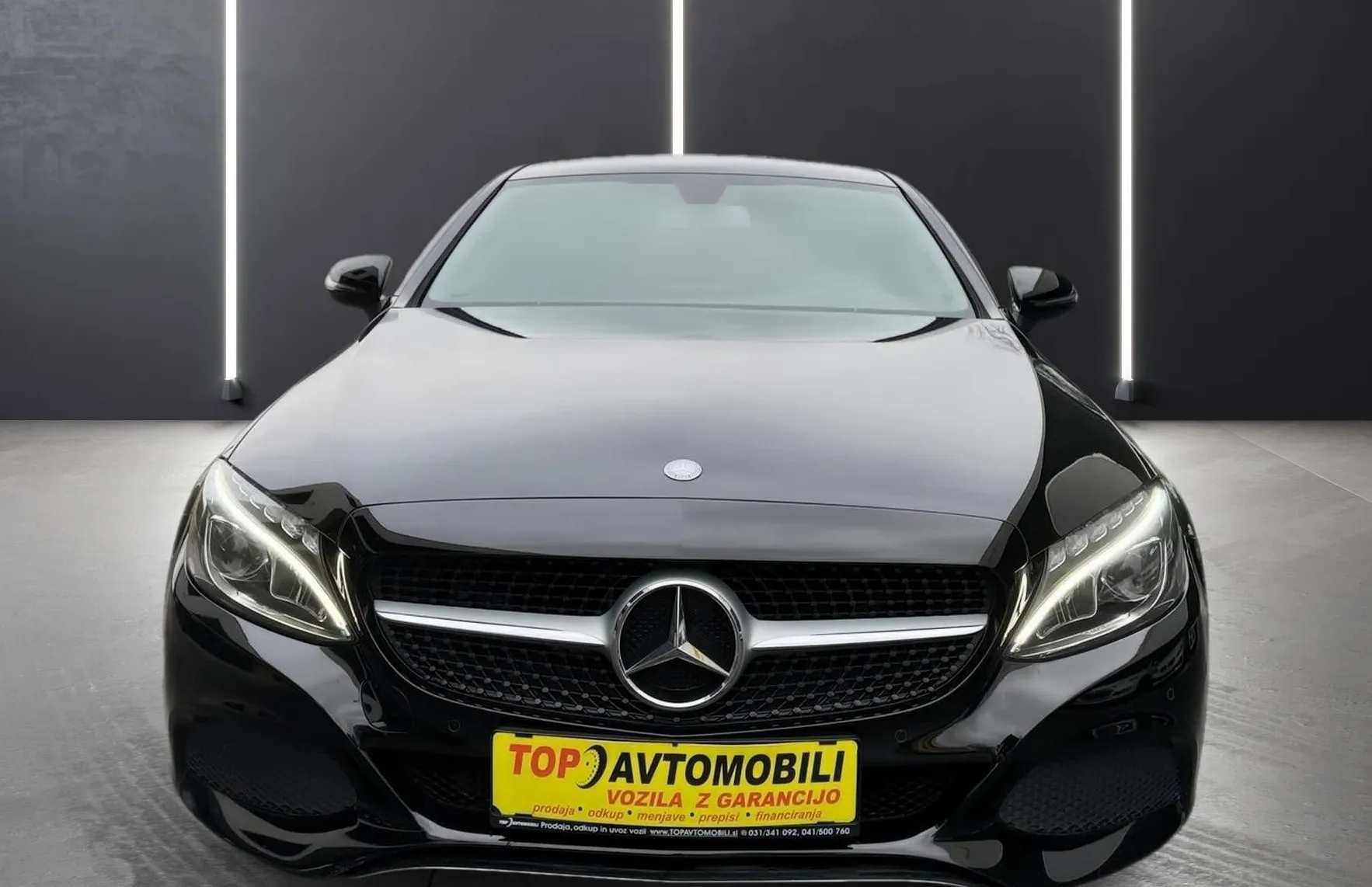 Zunanja slika - Mercedes-Benz C-Razred - C 180 COUPE 19 COL AMG FULL LED NAVI PDC TEMPOMA.. - 11