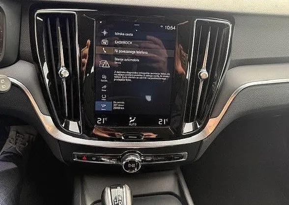 Zunanja slika - Volvo V60 - D3 AUT BLISS Led NAVI servis + olje menjalnik - 19