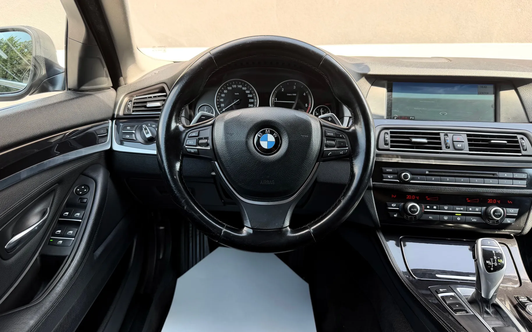 Zunanja slika - BMW Serija 5 - 520D AUT. 2.LASTNIK GRETJE SED. NAVI - 12