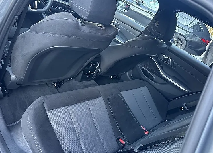 Zunanja slika - BMW Serija 3 - Touring: 330i xDrive MSPORT-KAMERA-18COL-NAVI-ACC-LINE A - 12