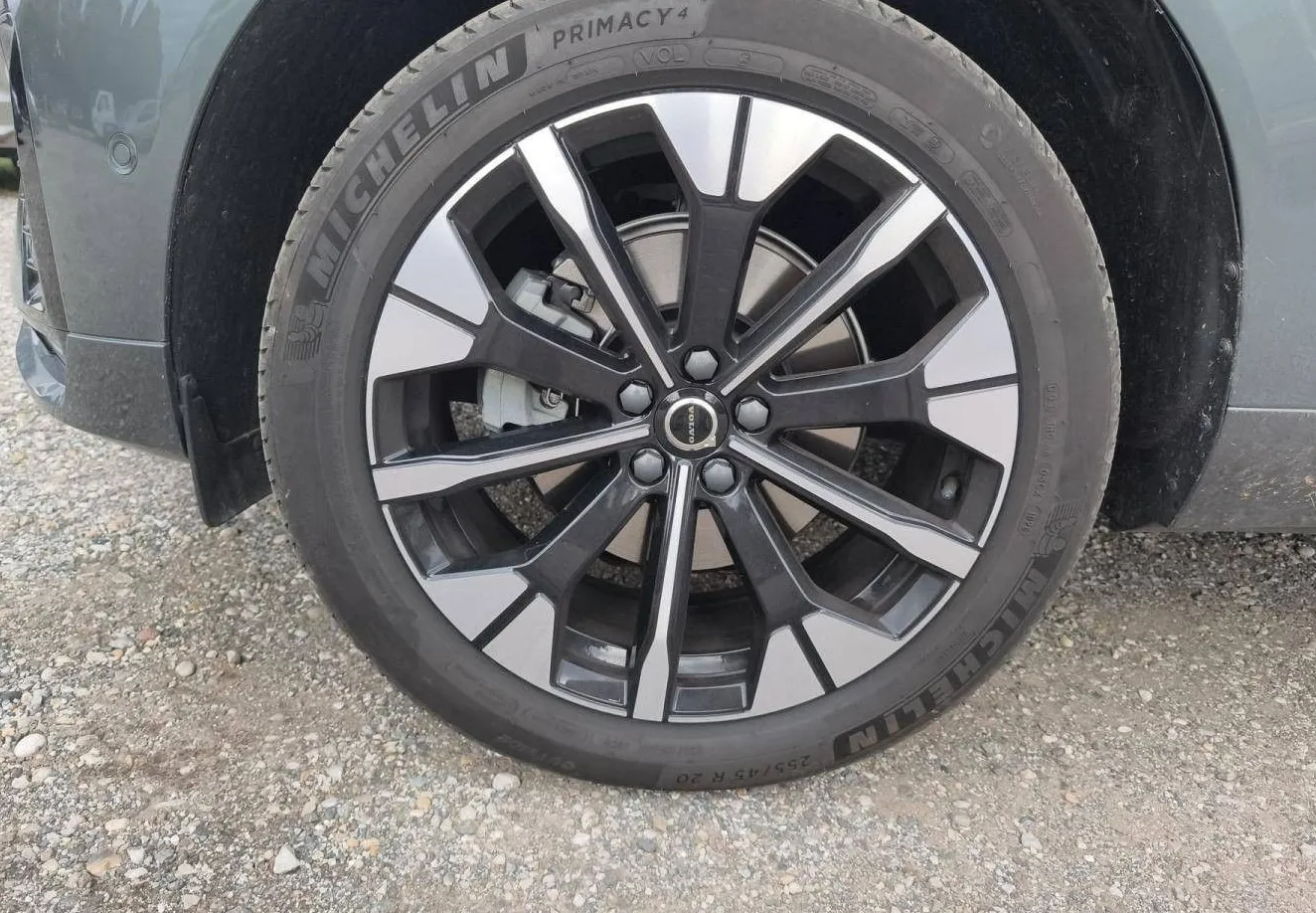Zunanja slika - Volvo XC60 - B5P AWD Plus Dark Avt. - 9