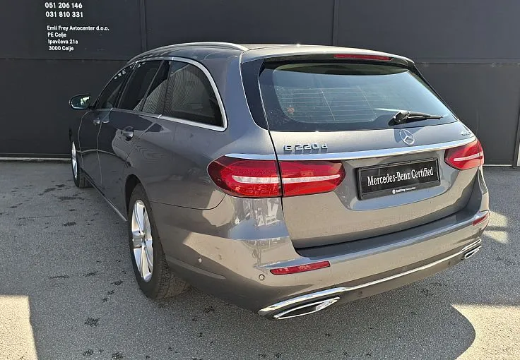 Zunanja slika - Mercedes-Benz E-Razred - E 220 d 4MATIC Avantgarde Avt. - 4
