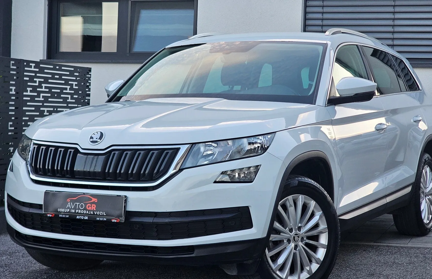 Zunanja slika - Škoda Kodiaq - 2.0 TDI Ambition DSG- NAVI-KAM.-Le 144.000km- ODL - 1