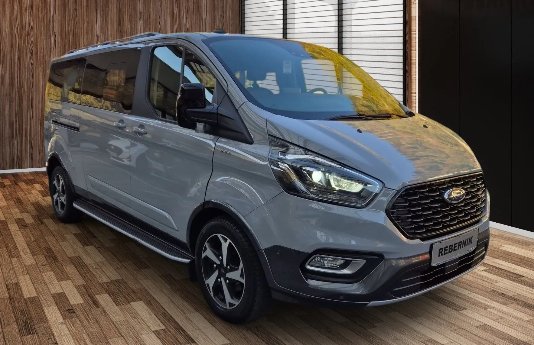 Zunanja slika - Ford Tourneo - Custom ACTIVE 2.0 170PS A6 L2-SLO-1.LASTNIK-BIXENON - 2