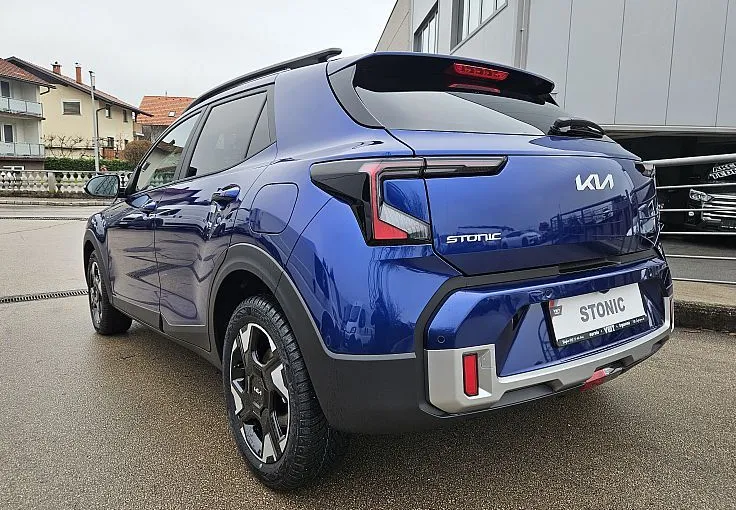Zunanja slika - KIA Stonic - 1.0 T-GDi 73.6 kW  100 KM  EX Pulse M T - 6