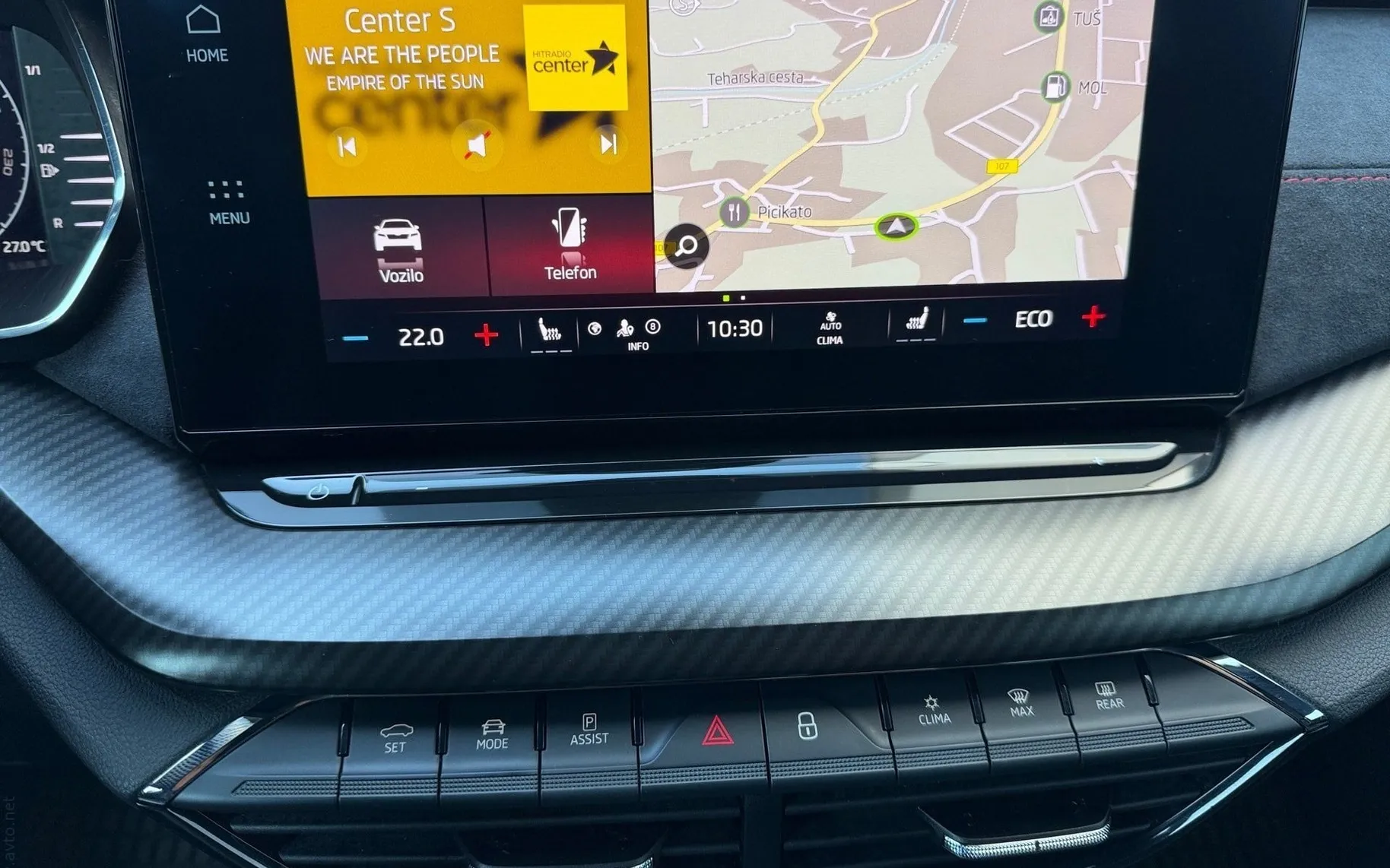 Notranja slika - Škoda Octavia - 1.4 PHEV RS-Head Up-ACC-Mrtvi kot-Matrix-Masaža... - 9