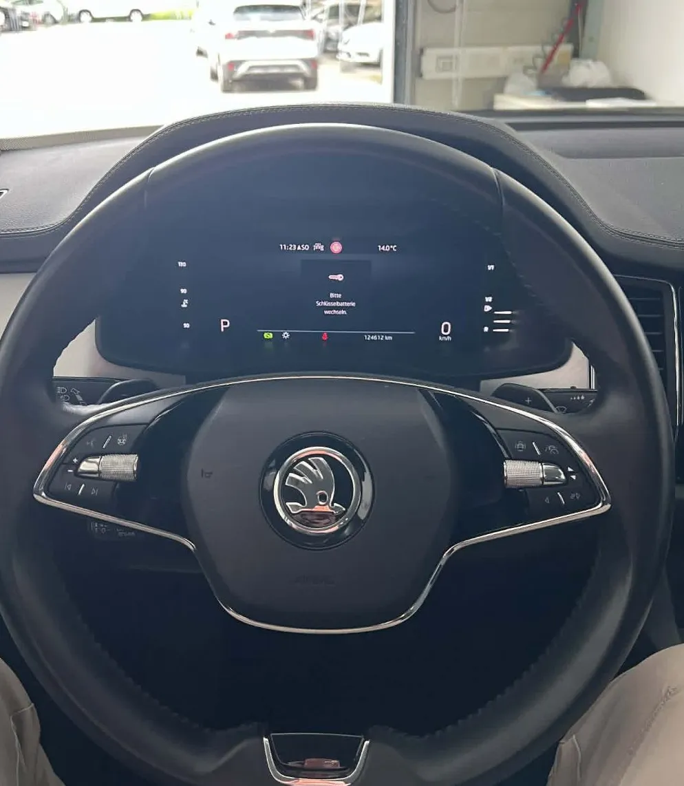 Zunanja slika - Škoda Kodiaq - 2.0 TDI 110kW DSG.NEMŠKI+4ALU.KAMERA.ACC.GRE.SEDEŽ - 12