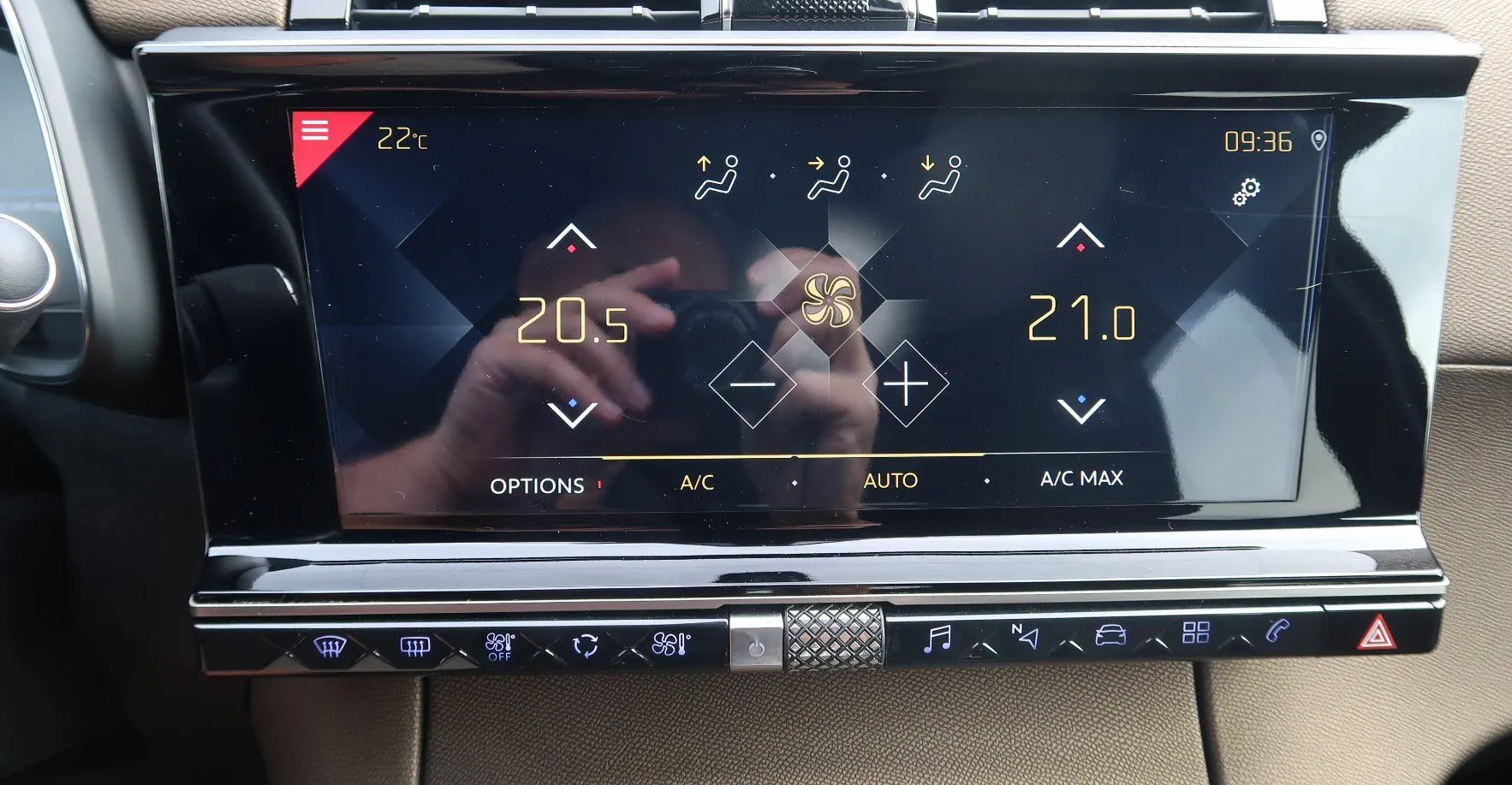 Zunanja slika - DS DS 7 Crossback - BUSINESS BlueHDi 130 NAVI ALU PDC - 18