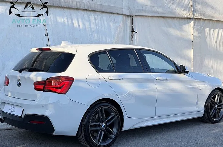 Zunanja slika - BMW Serija 1 - : 116d M Performance -LED-NAVI-2xPDC-ALCANTARA-ALU18 - 3