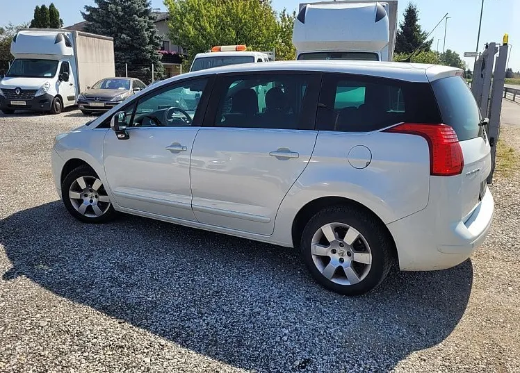 Zunanja slika - Peugeot 5008 - STYLE 1.6 HDI 110 FAP - 4