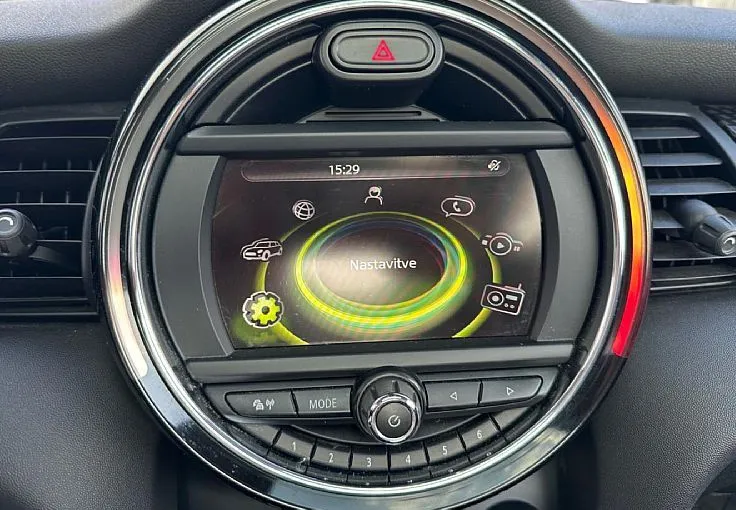 Zunanja slika - MINI Cooper - S 2.0 Panorama-Gretje Sed-LED - 9