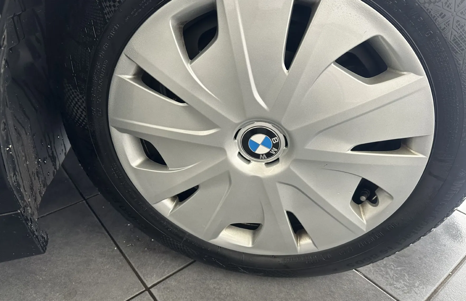 Zunanja slika - BMW Serija 1 - : 116d.NEMŠKI+4 GUME.NAVI.AUTOMATIK.SAMO 118.000KM - 6