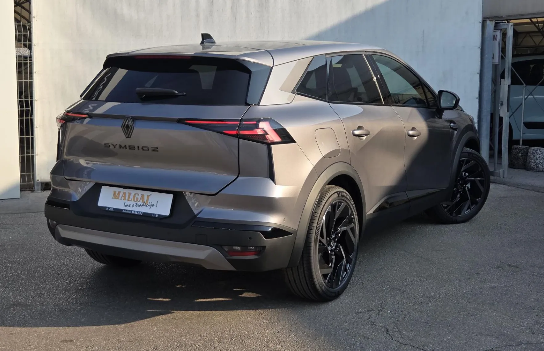 Zunanja slika - Renault Symbioz - Esprit Alpine TCe140 +Varnost+Parkiranje+Panorama - 5
