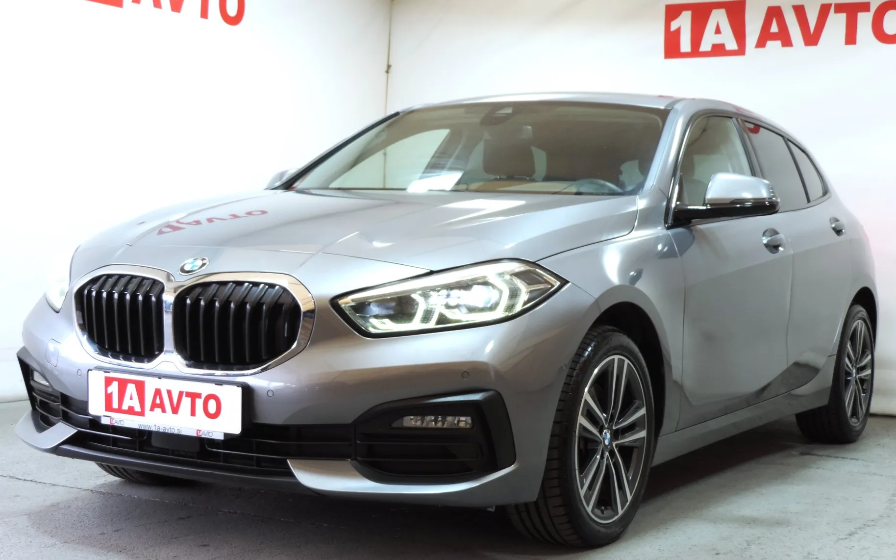 Zunanja slika - BMW Serija 1 - 1 Series 116d Avt. KAMERA-LED-COCKPIT... - 1