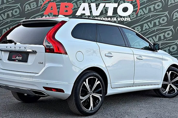 Zunanja slika - Volvo XC60 - D4 R-Design Momentum+133KW+ALU+XENON+USNJE+UGODNO - 5