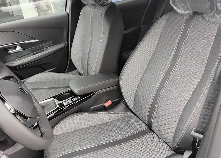 Zunanja slika - Peugeot 208 - ALLURE PureTech 100 - 6