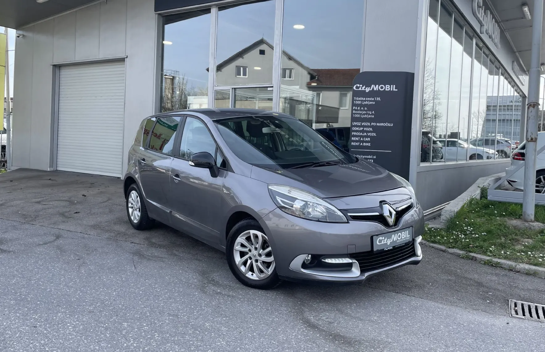 Zunanja slika - Renault Scénic - Scenic LIMITED EDITION-KEYLESS GO-PARK SENZORJI-ALU - 1