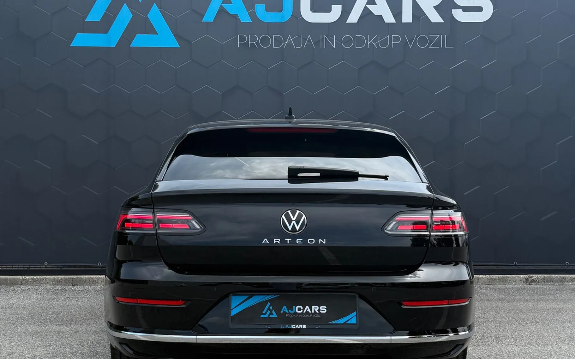 Zunanja slika - VW Arteon - Shooting Brake 2.0 TDI avt. Elegance-Virtual-Kam360-ACC-F1 - 6