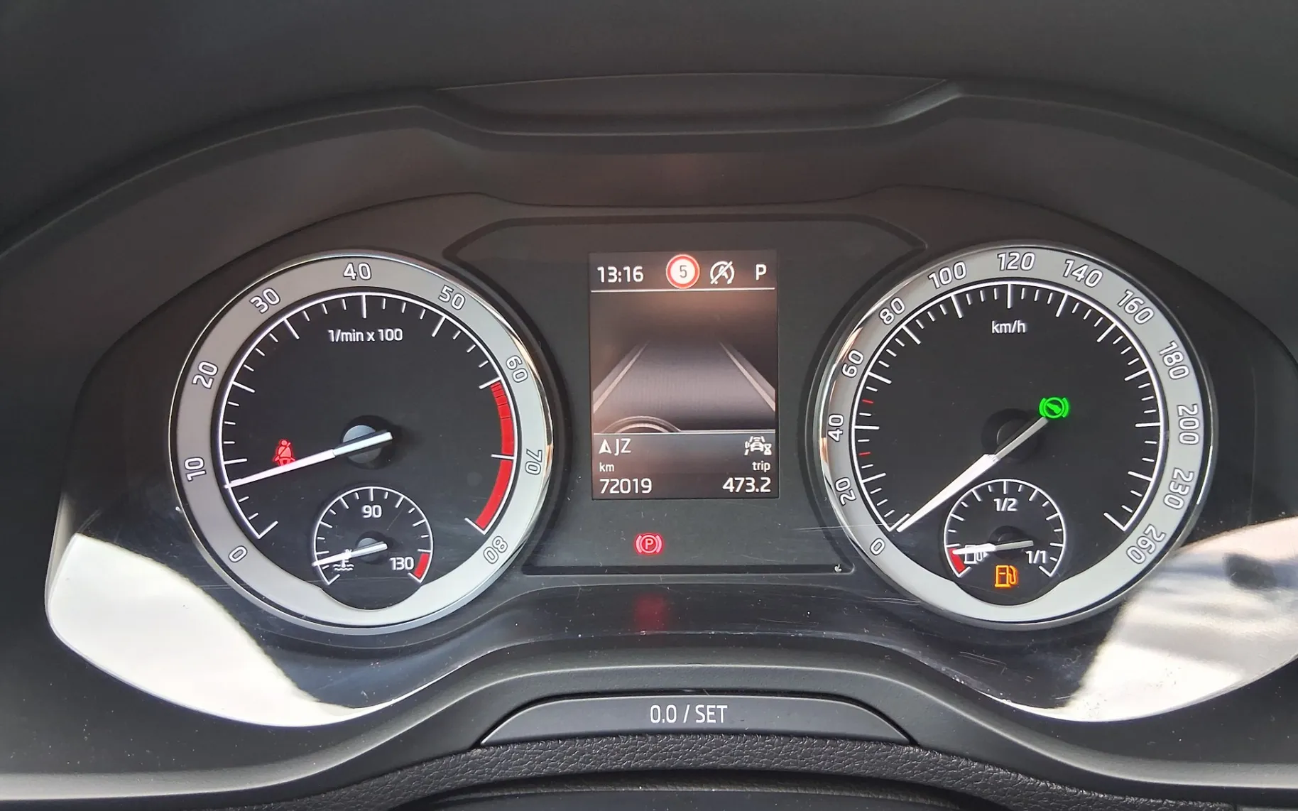 Zunanja slika - Škoda Karoq - Style 1.5 TSI 110kW DSG +NAVI+KAMERA+ACC - 11
