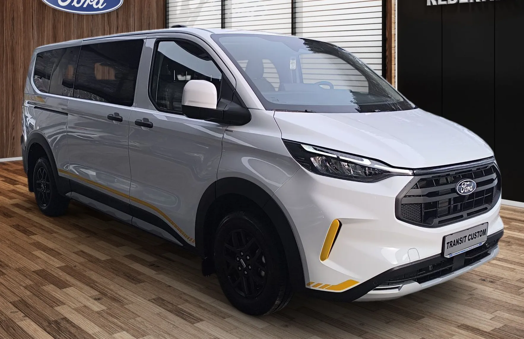 Zunanja slika - Ford E-Transit Custom - Transit Custom KOMBI TRAIL 2.0 TDCi 170 KM A8 L2H1 AWD-ZALOGA - 2