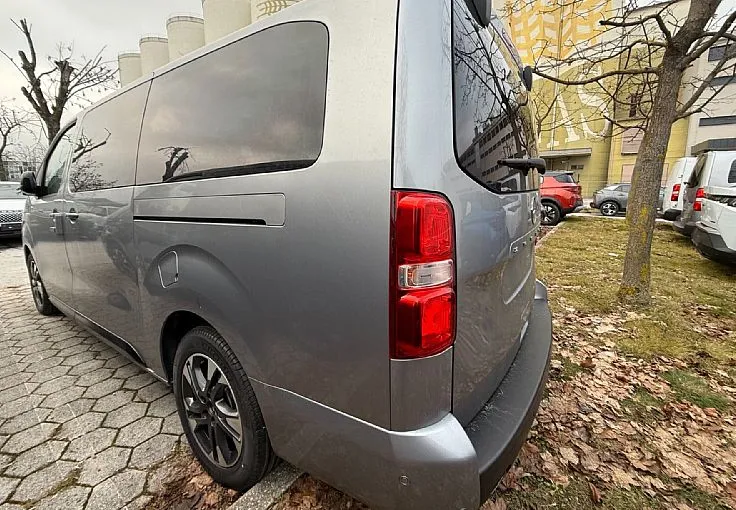 Zunanja slika - Opel Zafira - EDITION 2.0D 180KM - 4