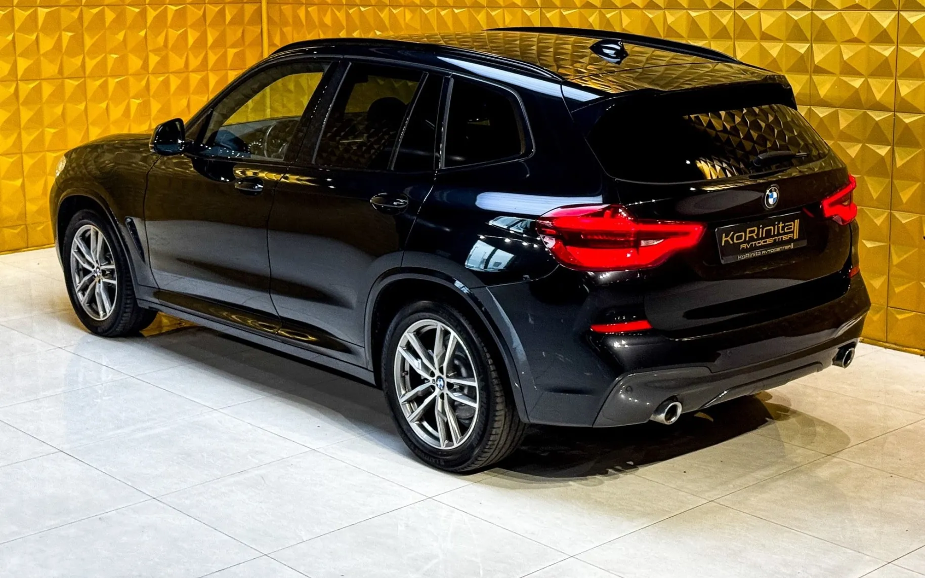 Notranja slika - BMW serija X3: - xDrive20d AUT. M Sport-GRETJE-F1-PDC-NAVI - 8