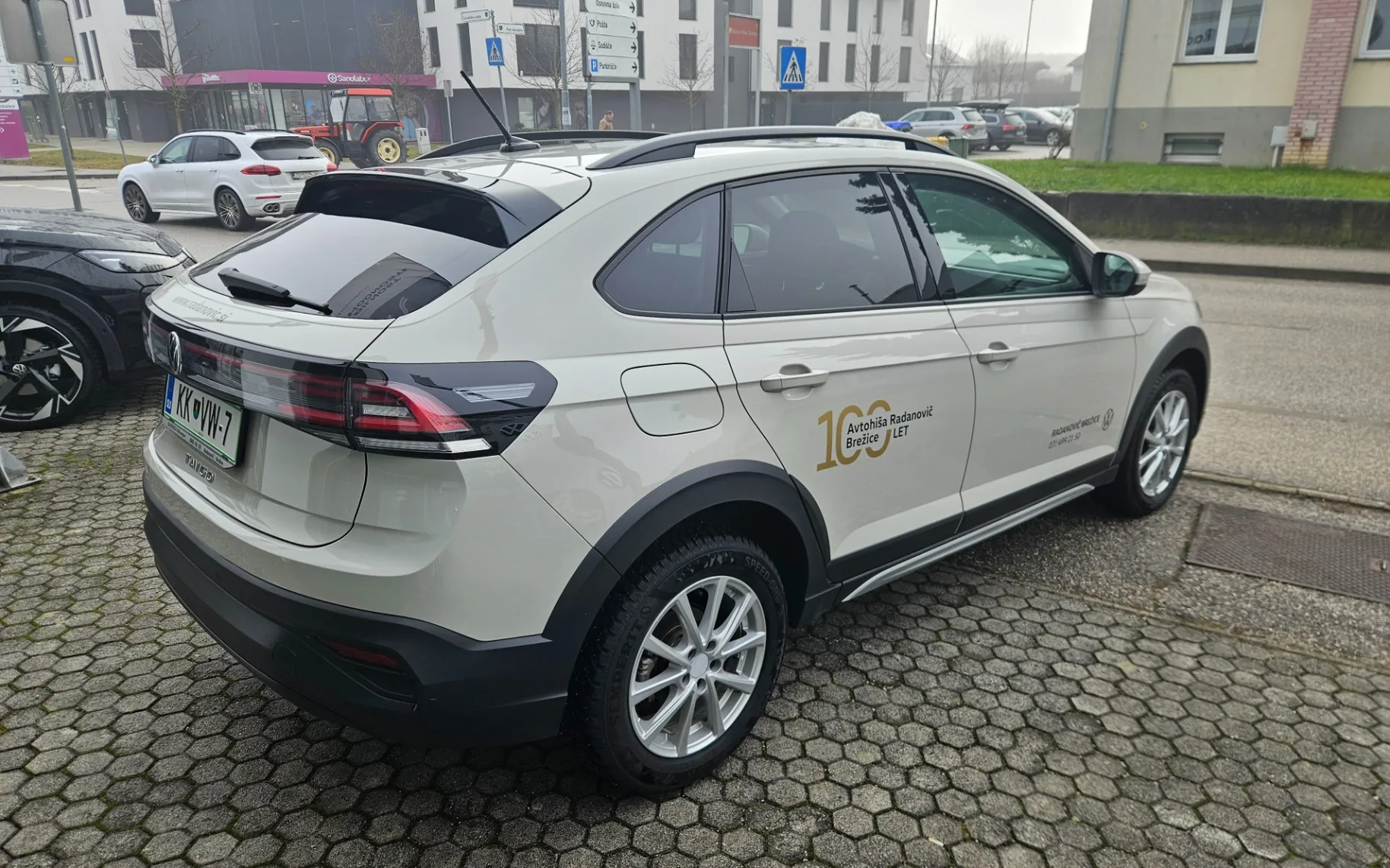 Zunanja slika - Volkswagen Taigo - 1.0 TSI 4ALL 85kW - 3