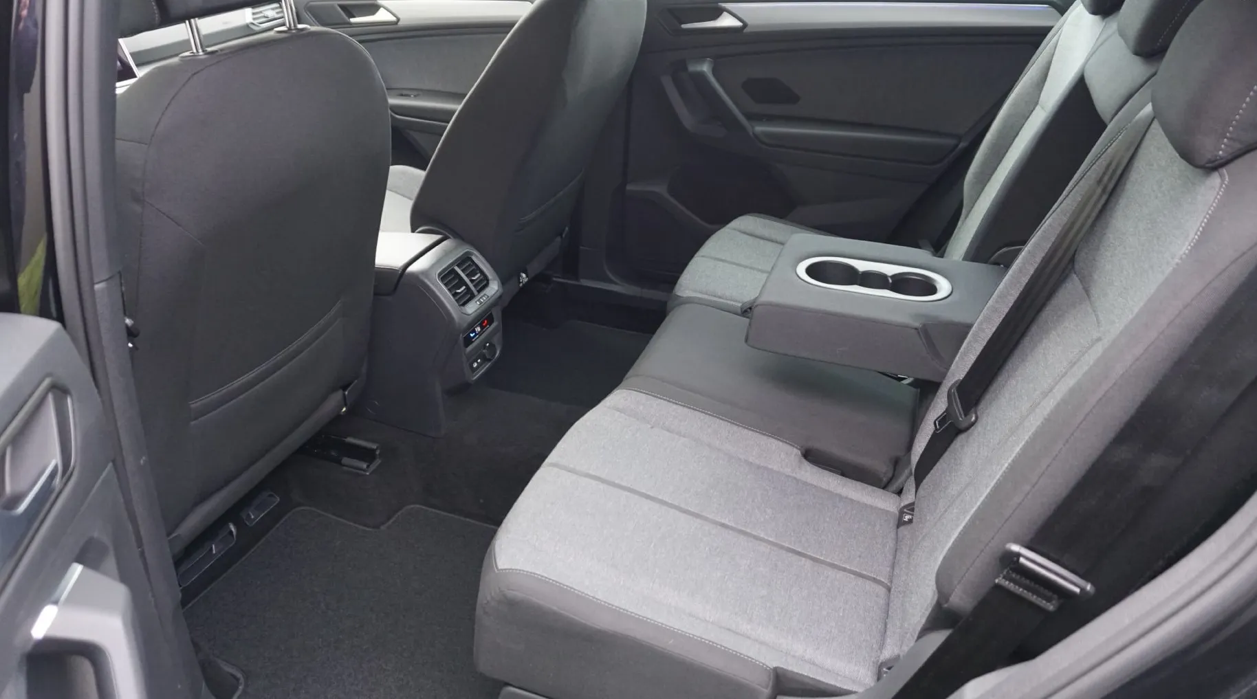 Zunanja slika - Seat Tarraco - 2.0 TDI 110KW  DSG Business +ACC+12.MES.JAM.+LED+ - 18