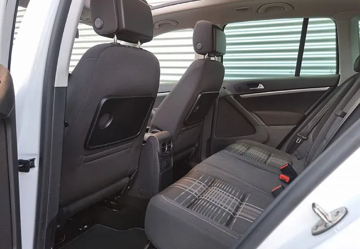 Zunanja slika - Volkswagen Tiguan - 2.0 TDI-110KW-4X4-PANORAMA-KEYLESS-KAMERA-KLJUKA - 8