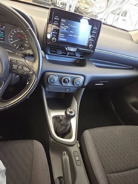 Zunanja slika - Toyota Yaris - 1.5 VVT-iE ACC KAMERA 1.LASTNIK SLO.POREKLO - 17